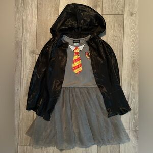 NWT Harry Potter Gryffindor Dress W/Cape Cosplay Costume Size Kids L(10-12)